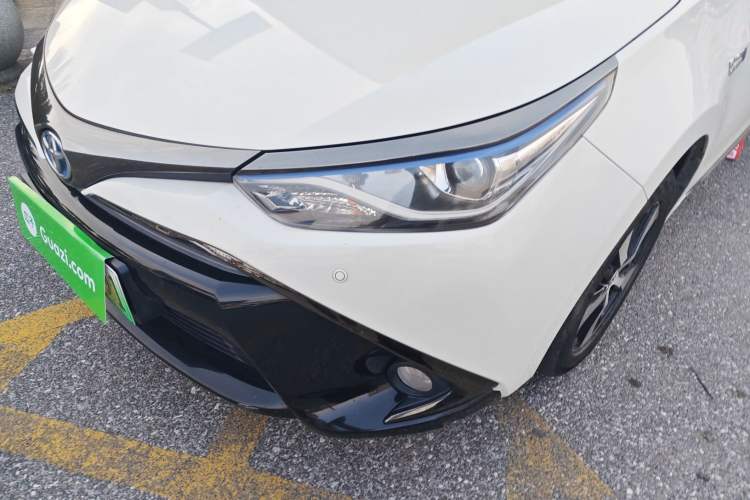 Used Toyota Levin Hybrid E+ 2019 1.8L GS E-CVT Elite Model with Sunroof Left Front Headlight