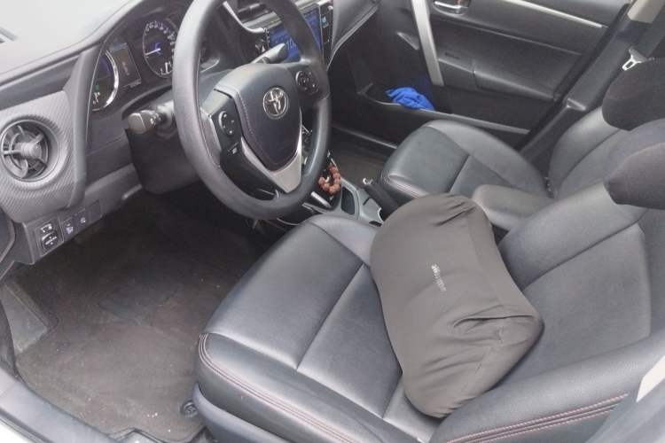 Used Toyota Levin Hybrid E+ 2019 1.8 PH GS E-CVT Elite Style Edition Left Front Seat