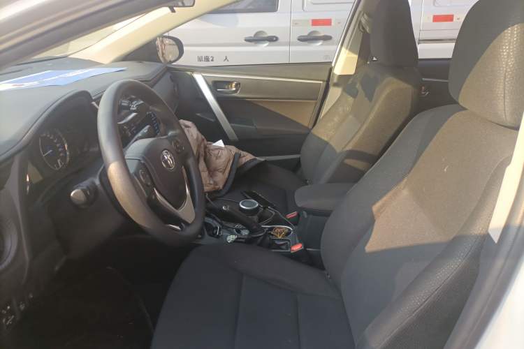 Used Toyota Levin Hybrid E+ 2019 1.8 PH GS E-CVT Elite Style Edition Left Front Seat