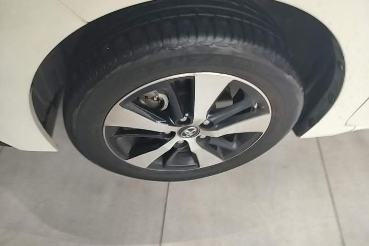 Used Toyota Levin Hybrid E+ 2019 1.8L PH V E-CVT Luxury Edition Left Front Wheel Hub