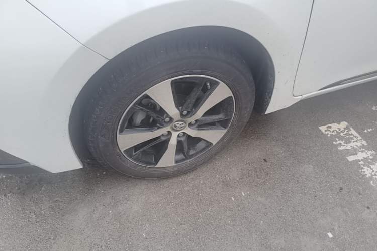 Used Toyota Levin Hybrid E+ 2019 1.8L GS E-CVT Elite Model with Sunroof Left Front Wheel Hub