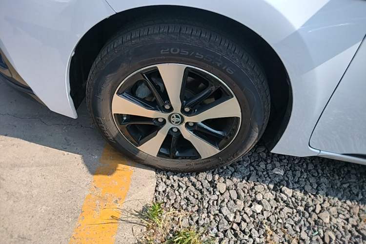 Used Toyota Levin Hybrid E+ 2019 1.8L PH V E-CVT Luxury Edition Left Front Wheel Hub