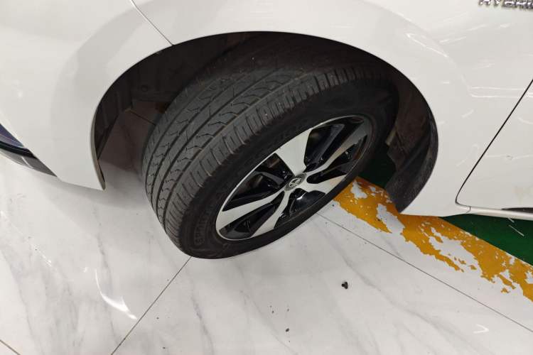 Used Toyota Levin Hybrid E+ 2019 1.8L PH GS E-CVT Elite Edition Left Front Wheel Hub