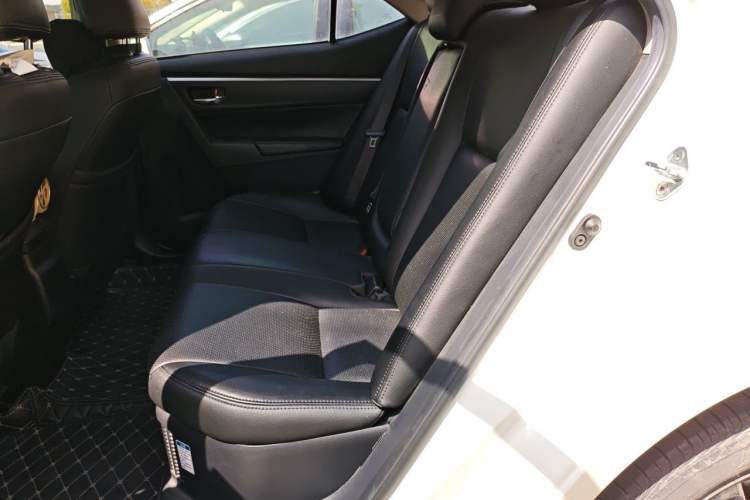 Used Toyota Levin Hybrid E+ 2019 1.8L GS E-CVT Elite Model with Sunroof Left Rear Seat