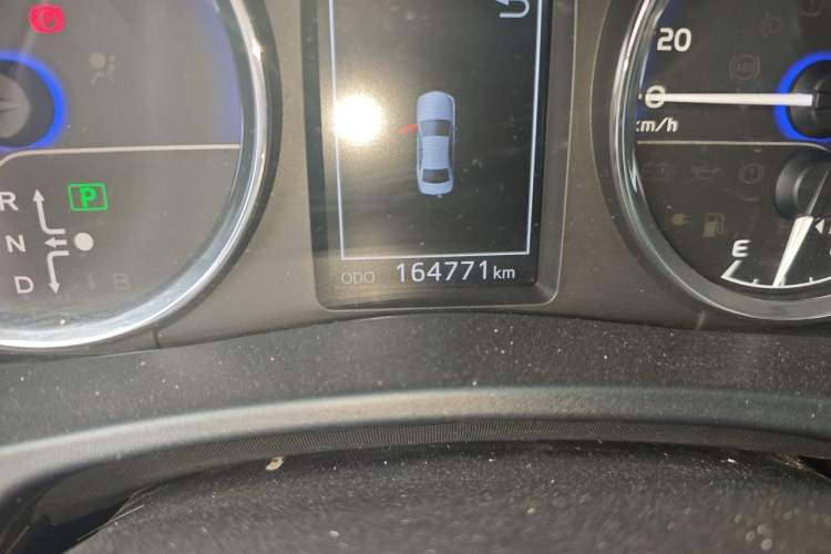 Used Toyota Levin Hybrid E+ 2019 1.8L GS E-CVT Elite Model with Sunroof Odometer Close Up