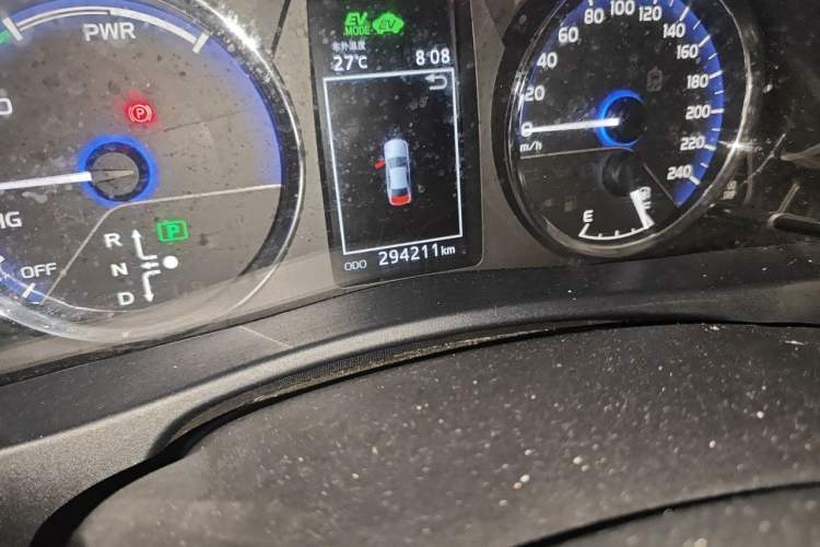Used Toyota Levin Hybrid E+ 2019 1.8 PH GS E-CVT Elite Style Edition Odometer Close Up