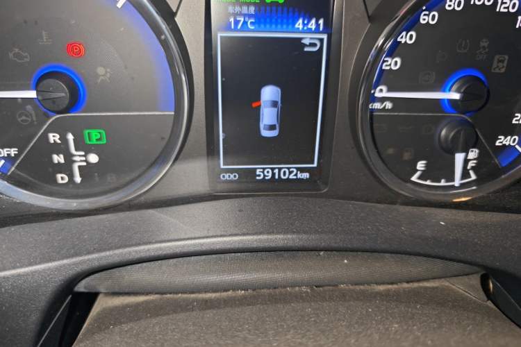 Used Toyota Levin Hybrid E+ 2019 1.8L GS E-CVT Elite Model with Sunroof Odometer Close Up