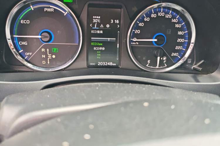 Used Toyota Levin Hybrid E+ 2019 1.8L PH GS E-CVT Elite Edition Odometer Close Up