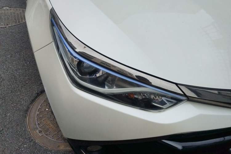 Used Toyota Levin Hybrid E+ 2019 1.8 PH GS E-CVT Elite Style Edition Right Front Headlight