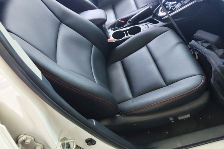Used Toyota Levin Hybrid E+ 2019 1.8L PH GS E-CVT Elite Edition Right Front Seat