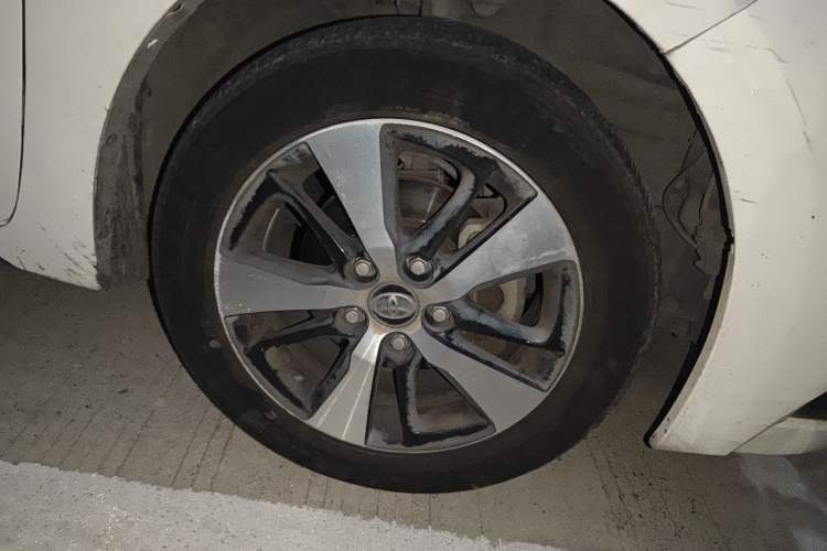 Used Toyota Levin Hybrid E+ 2019 1.8 PH GS E-CVT Elite Style Edition Right Front Wheel Hub