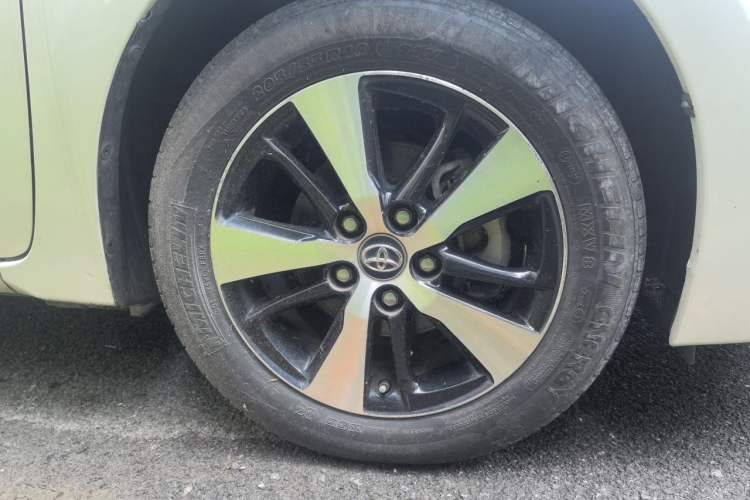 Used Toyota Levin Hybrid E+ 2019 1.8L GS E-CVT Elite Model with Sunroof Right Front Wheel Hub