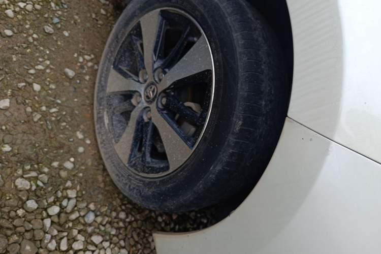 Used Toyota Levin Hybrid E+ 2019 1.8L PH GS E-CVT Elite Edition Right Front Wheel Hub