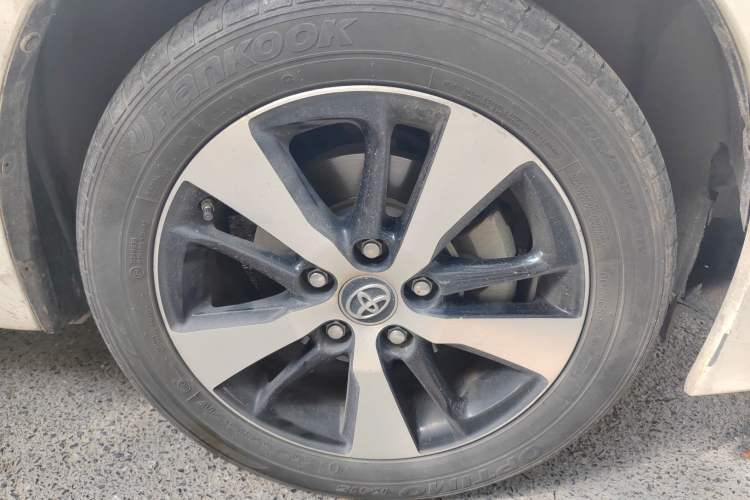 Used Toyota Levin Hybrid E+ 2019 1.8L PH GS E-CVT Elite Edition Right Front Wheel Hub