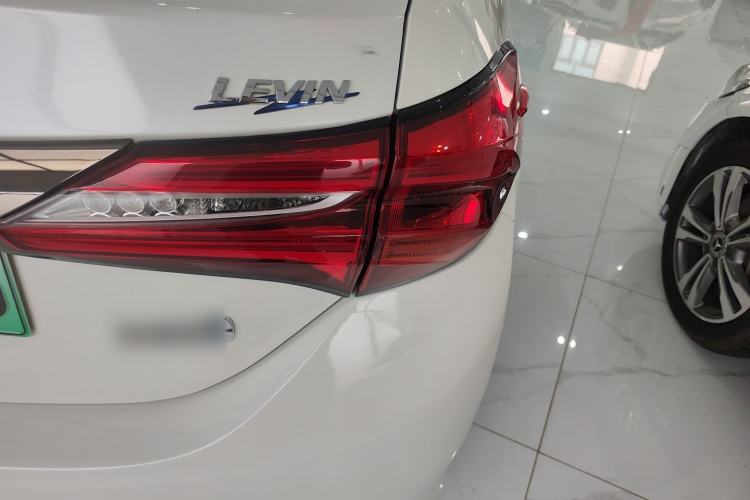 Used Toyota Levin Hybrid E+ 2019 1.8L PH GS E-CVT Elite Edition Right Rear Taillight
