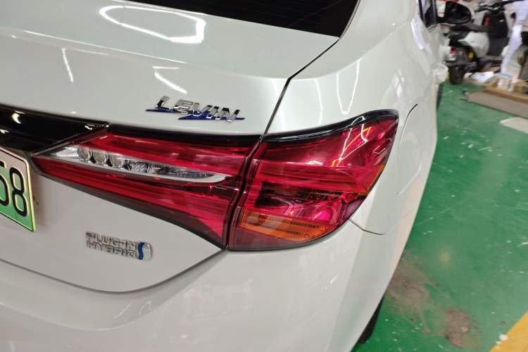 Used Toyota Levin Hybrid E+ 2019 1.8L PH GS E-CVT Elite Edition Right Rear Taillight