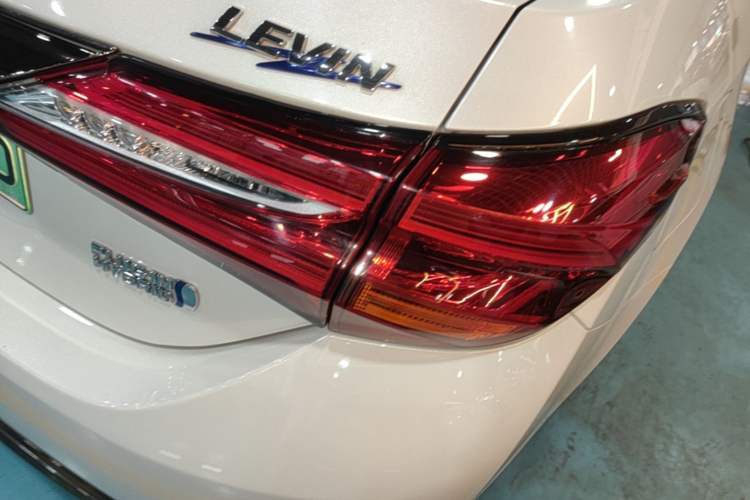 Used Toyota Levin Hybrid E+ 2019 1.8L PH V E-CVT Luxury Edition Right Rear Taillight