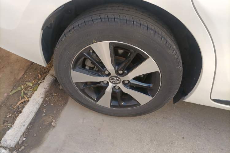 Used Toyota Levin Hybrid E+ 2019 1.8 PH GS E-CVT Elite Style Edition Right Rear Wheel Hub