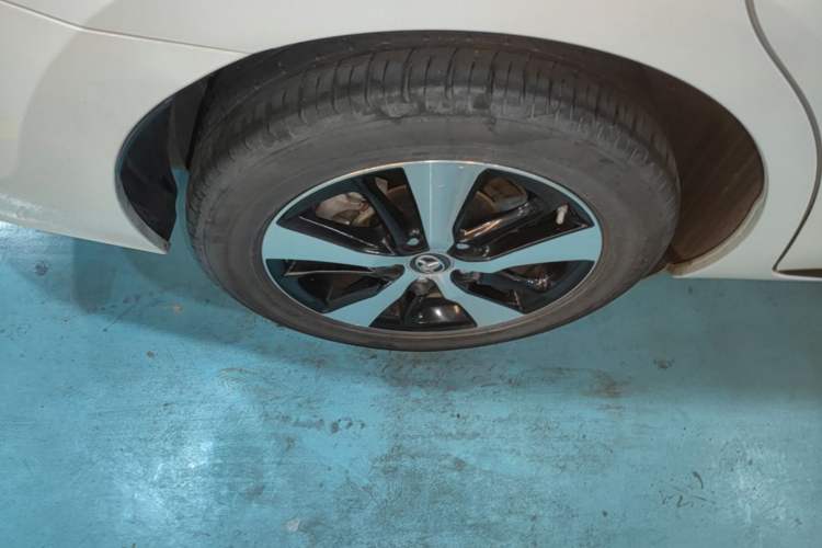 Used Toyota Levin Hybrid E+ 2019 1.8L PH V E-CVT Luxury Edition Right Rear Wheel Hub