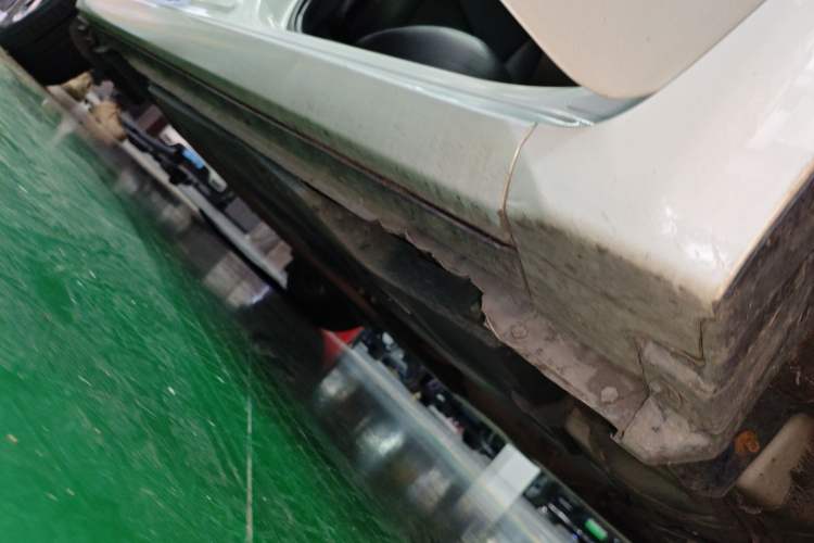 Used Toyota Levin Hybrid E+ 2019 1.8L PH GS E-CVT Elite Edition Right Side Sill