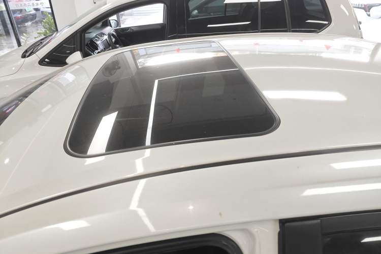 Used Toyota Levin Hybrid E+ 2019 1.8L GS E-CVT Elite Model with Sunroof Roof