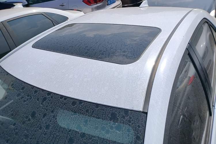 Used Toyota Levin Hybrid E+ 2019 1.8L PH V E-CVT Luxury Edition Roof