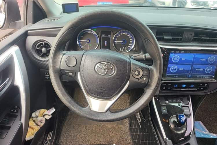 Used Toyota Levin Hybrid E+ 2019 1.8L PH GS E-CVT Elite Edition Steering Wheel