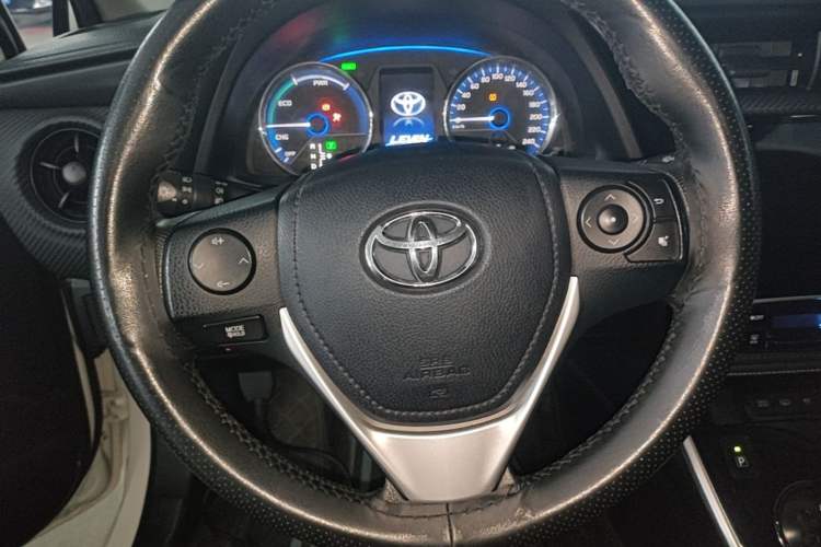 Used Toyota Levin Hybrid E+ 2019 1.8L PH GS E-CVT Elite Edition Steering Wheel
