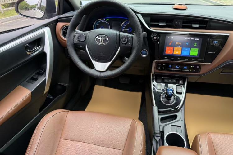 Used Toyota Levin Hybrid E+ 2019 1.8L PH V E-CVT Luxury Edition Steering Wheel