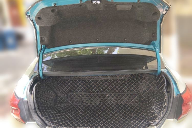 Used Toyota Levin Hybrid E+ 2019 1.8L PH V E-CVT Luxury Edition Trunk