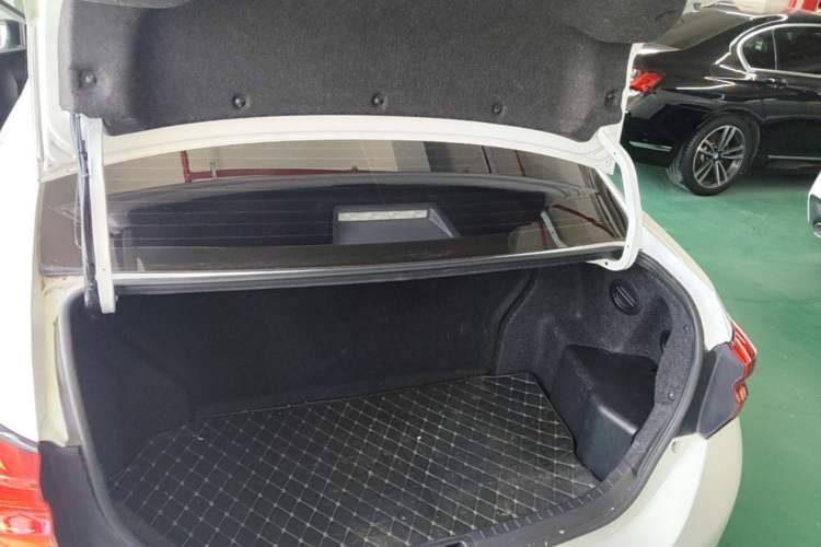 Used Toyota Levin Hybrid E+ 2019 1.8L PH GS E-CVT Elite Edition Trunk