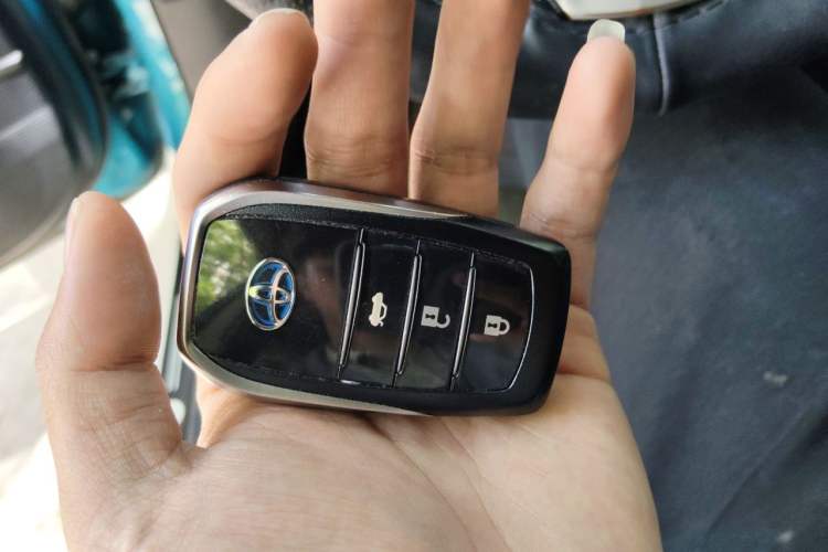Used Toyota Levin Hybrid E+ 2019 1.8L PH V E-CVT Luxury Edition Vehicle Key