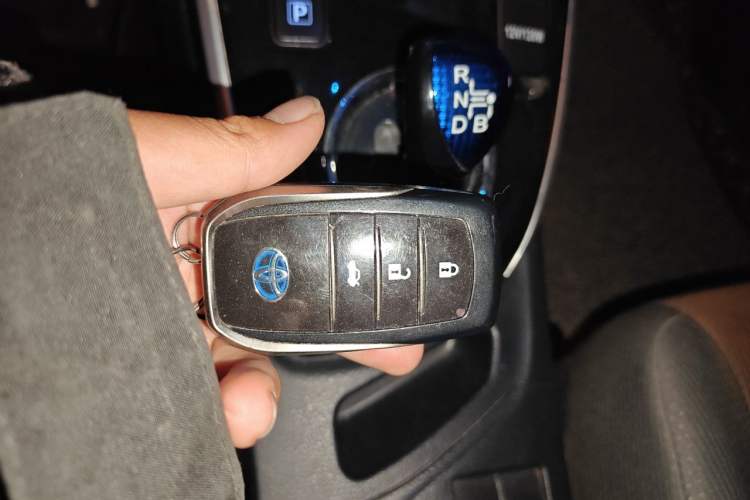 Used Toyota Levin Hybrid E+ 2019 1.8L GS E-CVT Elite Model with Sunroof Vehicle Key