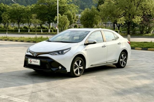 Used Toyota Levin Hybrid E+ 2019 1.8L GS E-CVT Elite Model with Sunroof