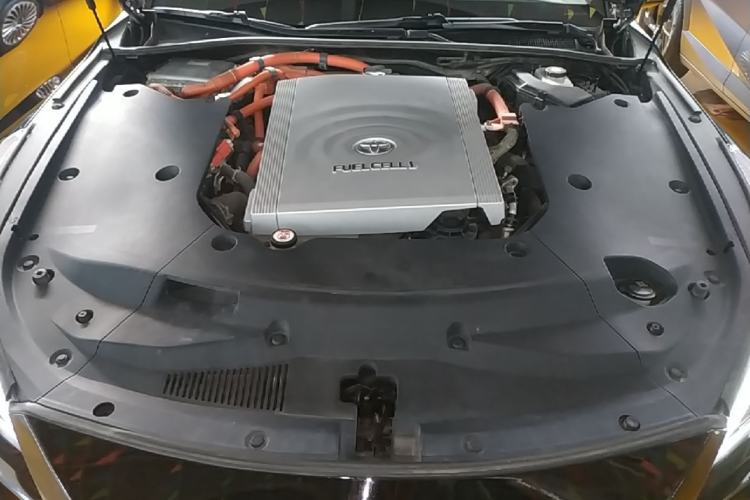 Used Toyota Mirai  Engine Bay