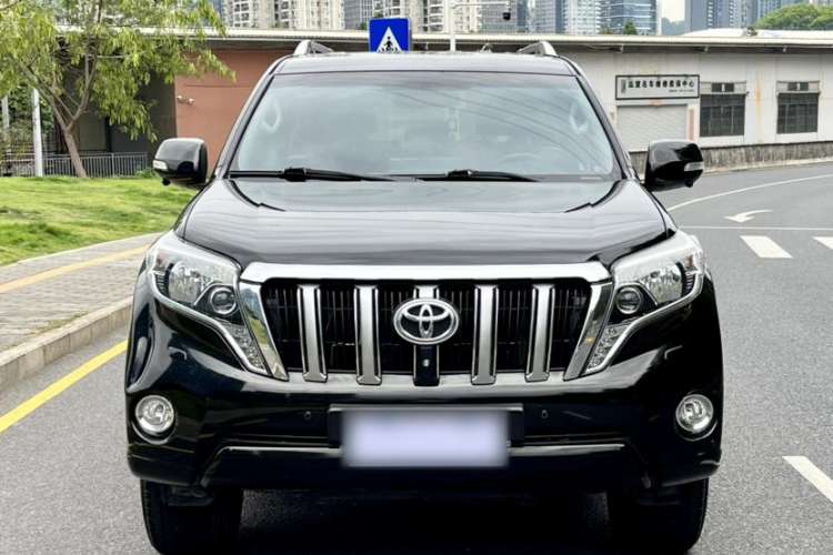 Used Toyota Prado  Exterior 1