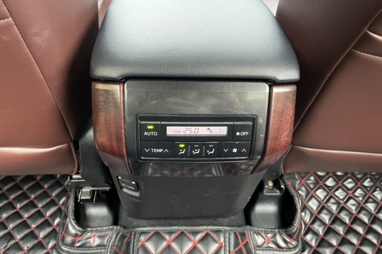 Used Toyota Prado  Exterior 6