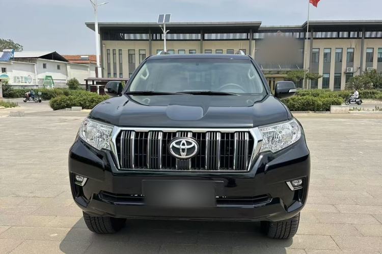 Used Toyota Prado  Exterior 8