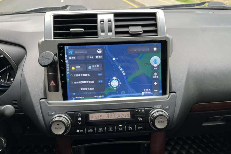 Used Toyota Prado  Interior 3