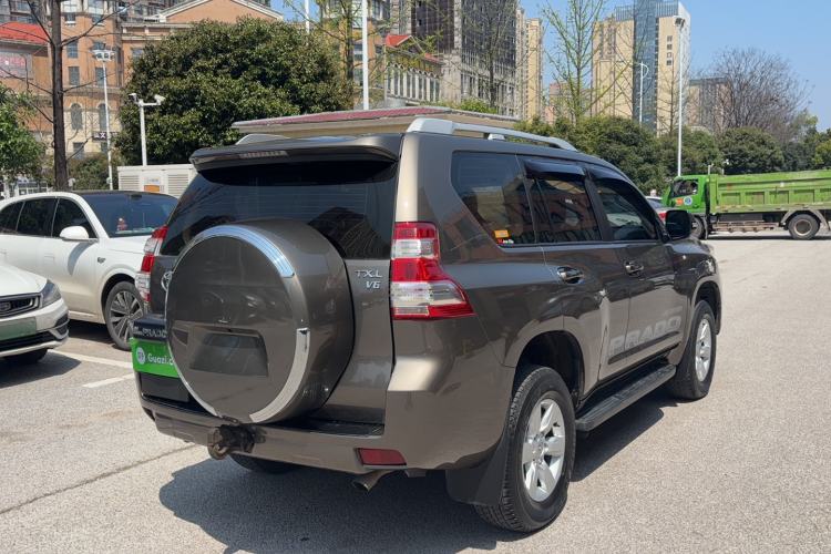 Used Toyota Prado  Exterior 5
