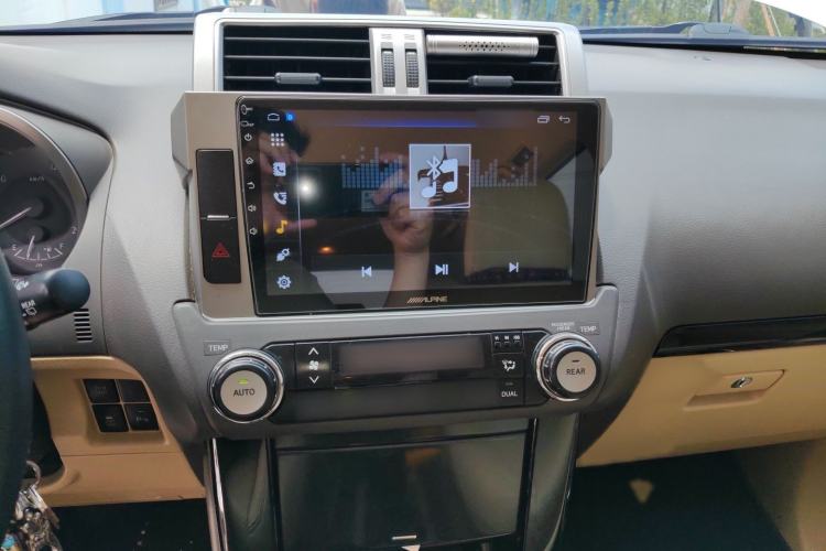 Used Toyota Prado  Audio And AC Panel