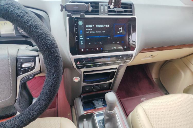 Used Toyota Prado  Audio And AC Panel