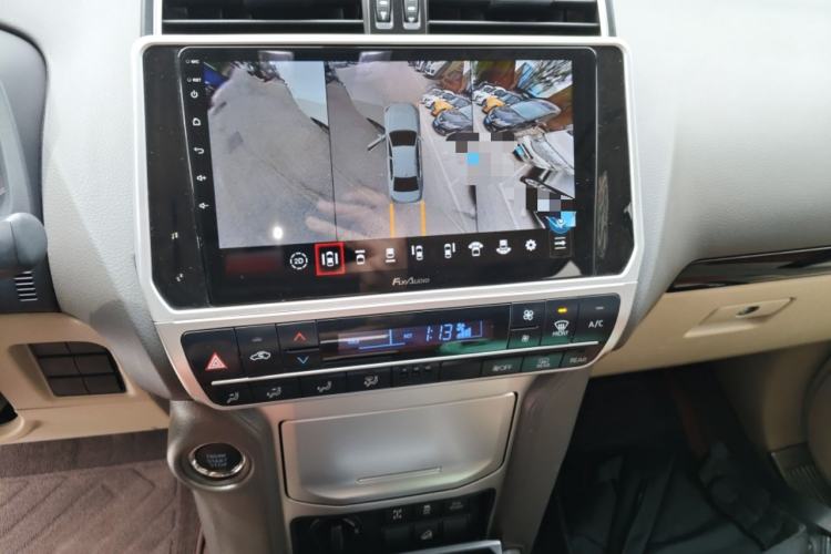 Used Toyota Prado  Audio And AC Panel