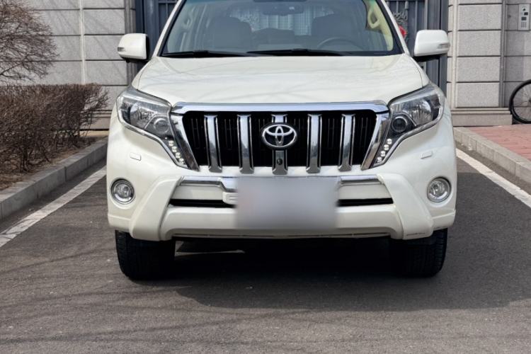 Used Toyota Prado  Exterior 1