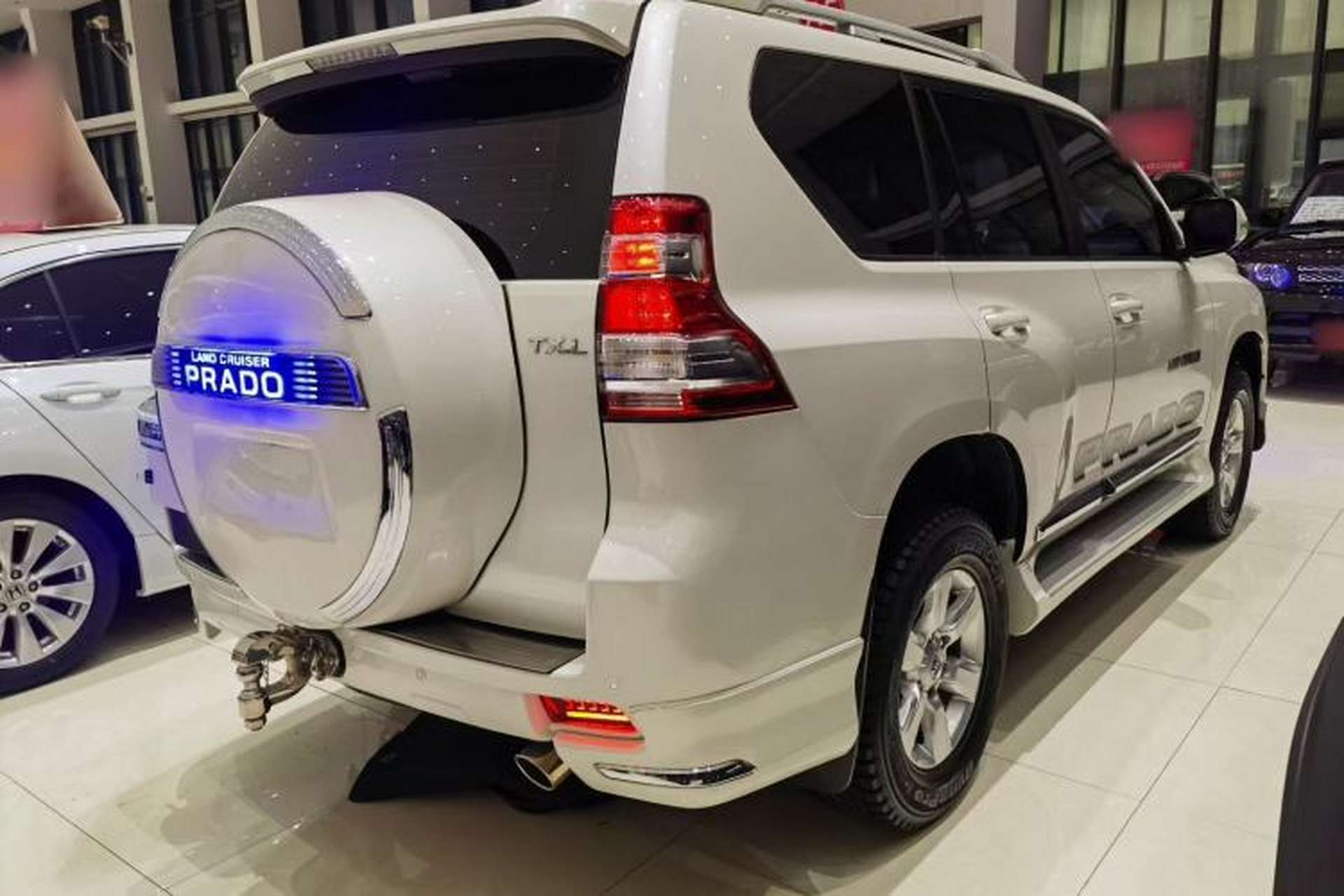 Used Toyota Prado  Exterior 3