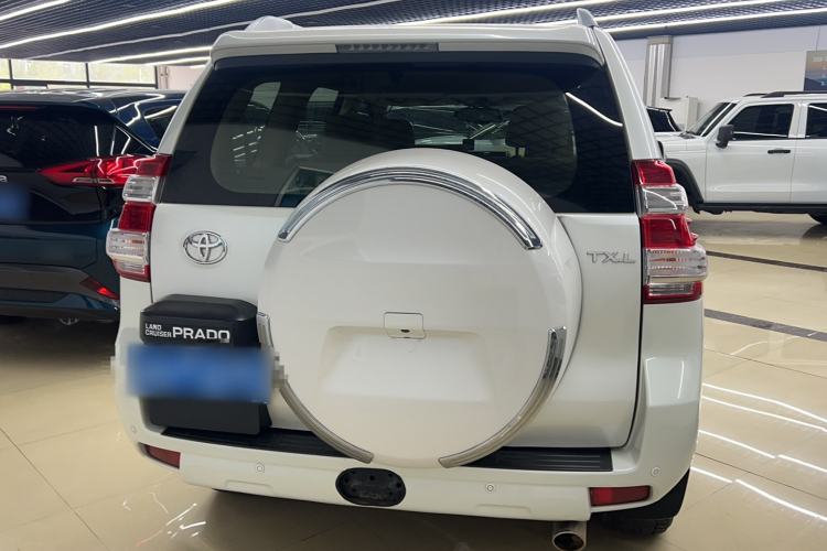 Used Toyota Prado  Exterior 4