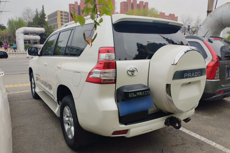 Used Toyota Prado  Exterior 5