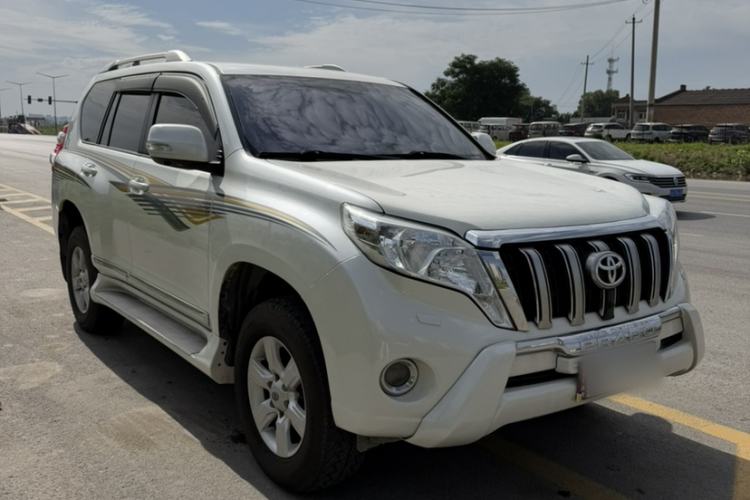 Used Toyota Prado  Exterior 9