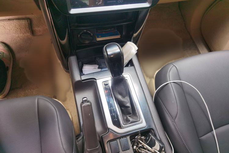 Used Toyota Prado  Gear Lever