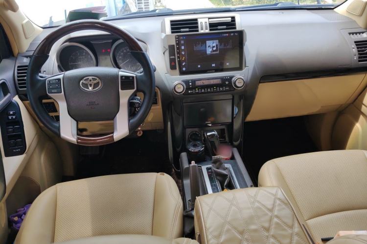 Used Toyota Prado  Interior 2